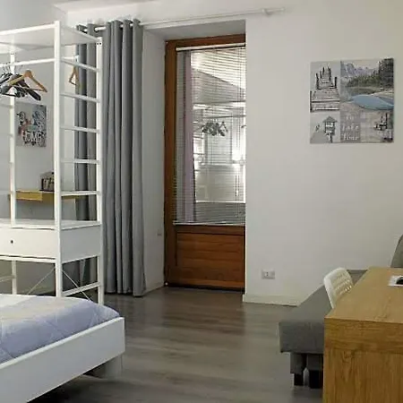 Bed & Breakfast Garosa 5*